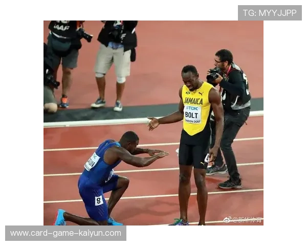 百米飞人受伤倒地,观众泪崩——那一瞬间的感动与震撼